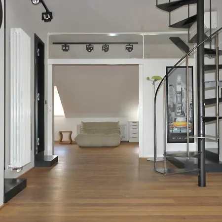Castle View With Air Conditioning *