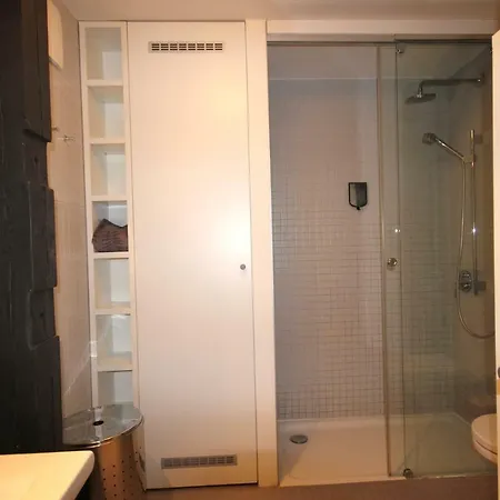 Castle View With Air Conditioning Apartment