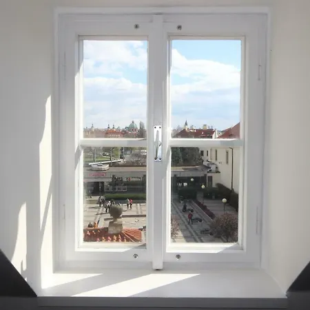 Castle View With Air Conditioning Prague