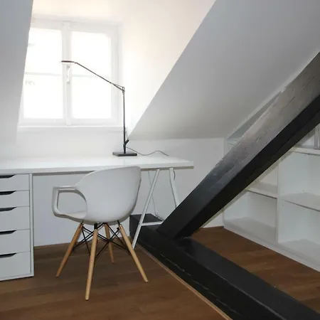Castle View With Air Conditioning *